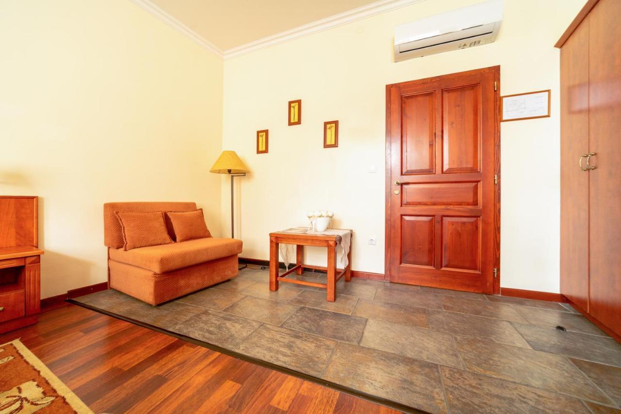 Pannon Hotel Bejelentkezes 20 Oraig, Check-In Until 20 O'Clock, Einchecken Bis 20 Uhr Mohács Екстериор снимка
