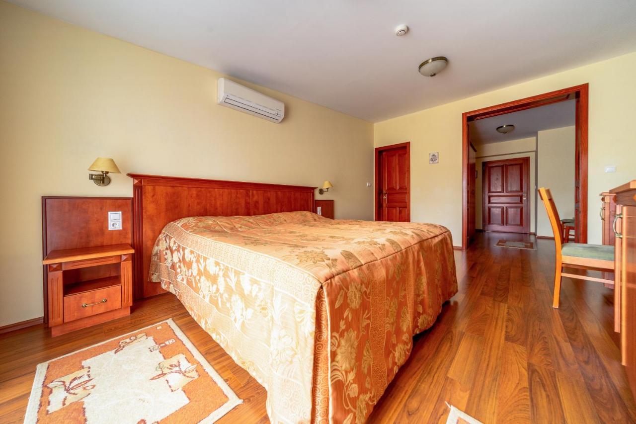 Pannon Hotel Bejelentkezes 20 Oraig, Check-In Until 20 O'Clock, Einchecken Bis 20 Uhr Mohács Екстериор снимка